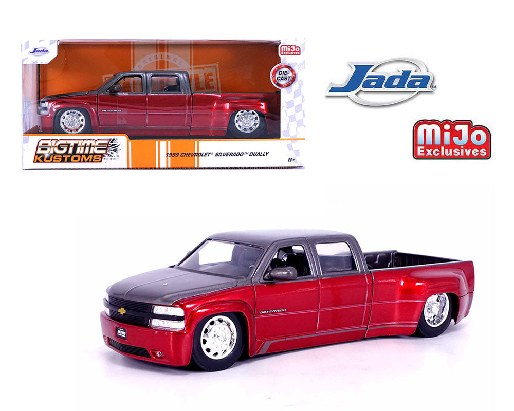 1.24 DIECAST 1999 CHEVROLET SILVERADO DUALLY IN RED